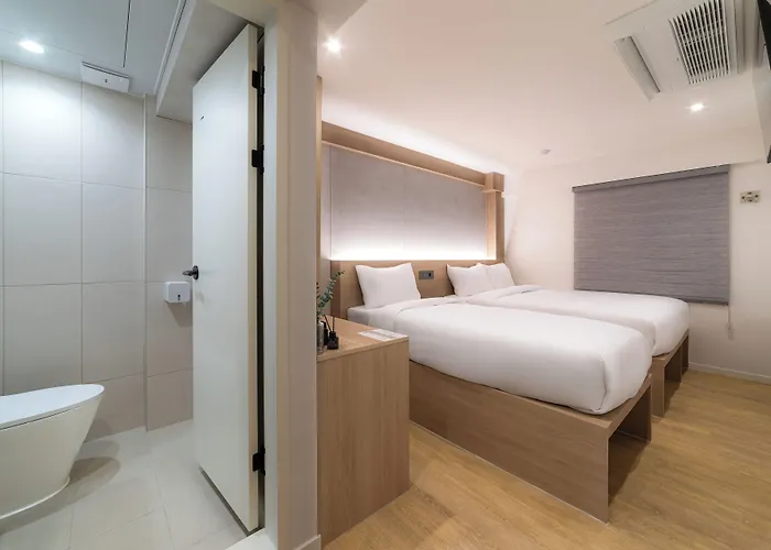 Hotel Hi Jongno 2*