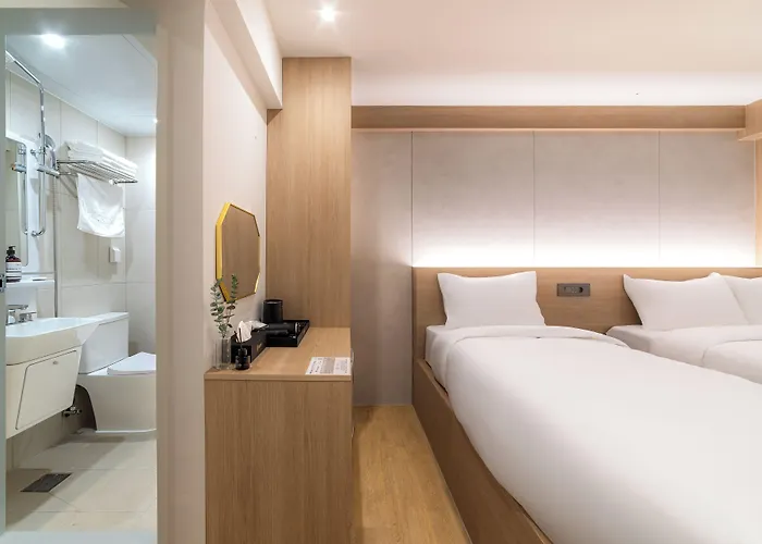 Hotel Hi Jongno